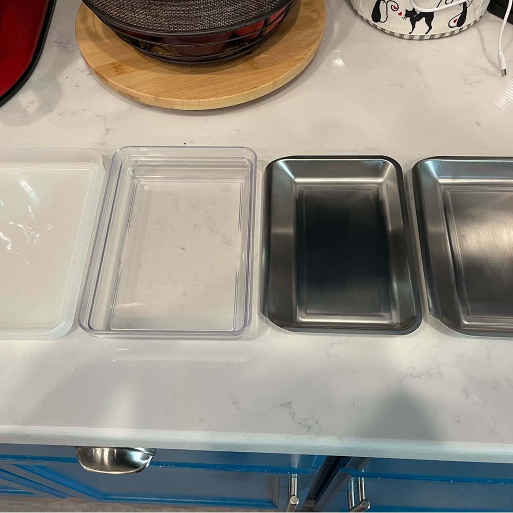 Dredging Trays With Storage Container